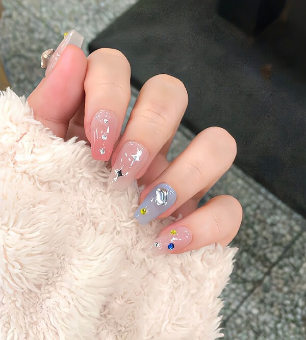 Mẫu nail đẹp đơn giản 1