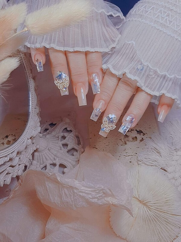 Mẫu nail tết mới 9