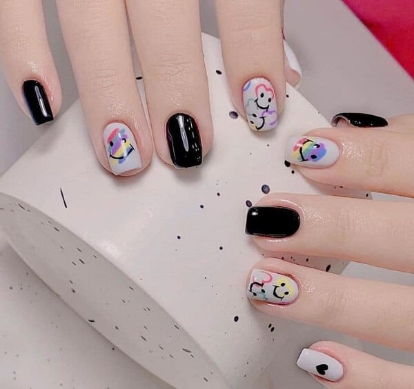 Nail móng ngắn cute 1