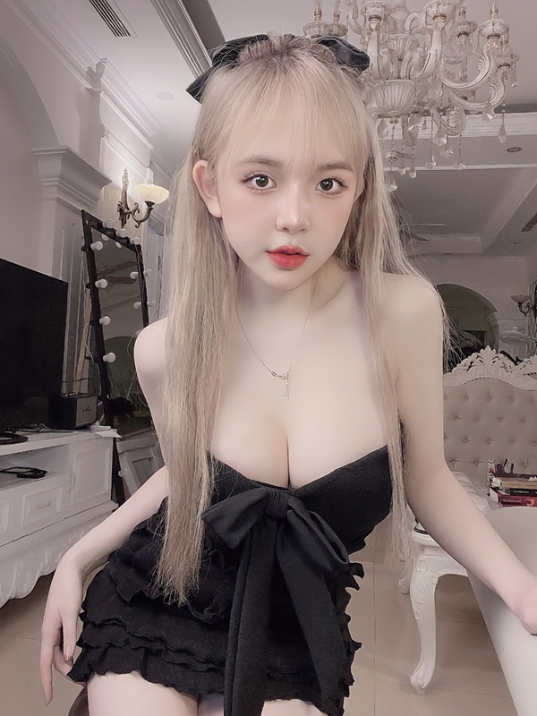 trần huyền châu sexy 18