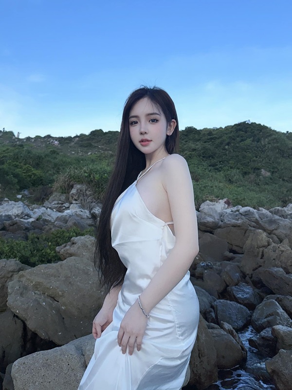 trần huyền châu sexy 9