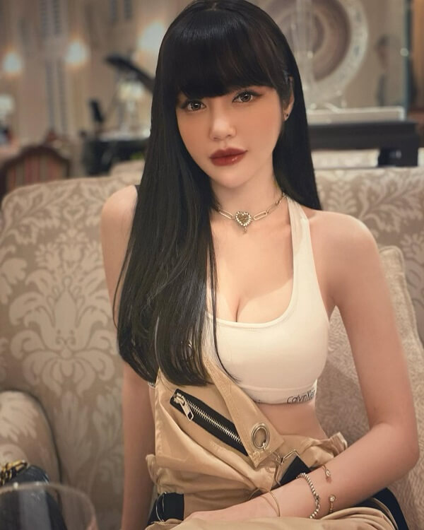 Elly trần sexy 9