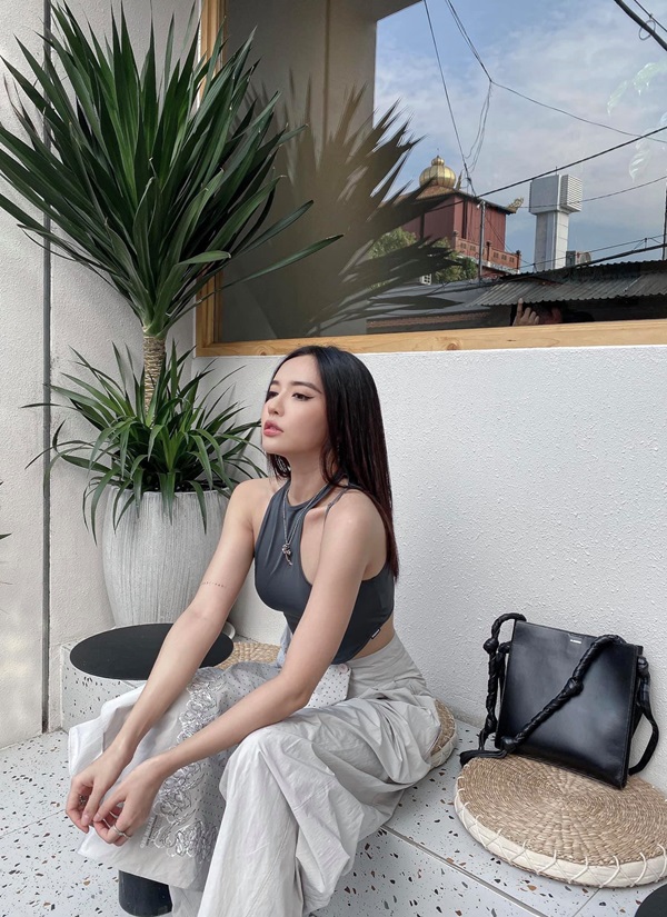 ca sĩ bích phương sexy 13