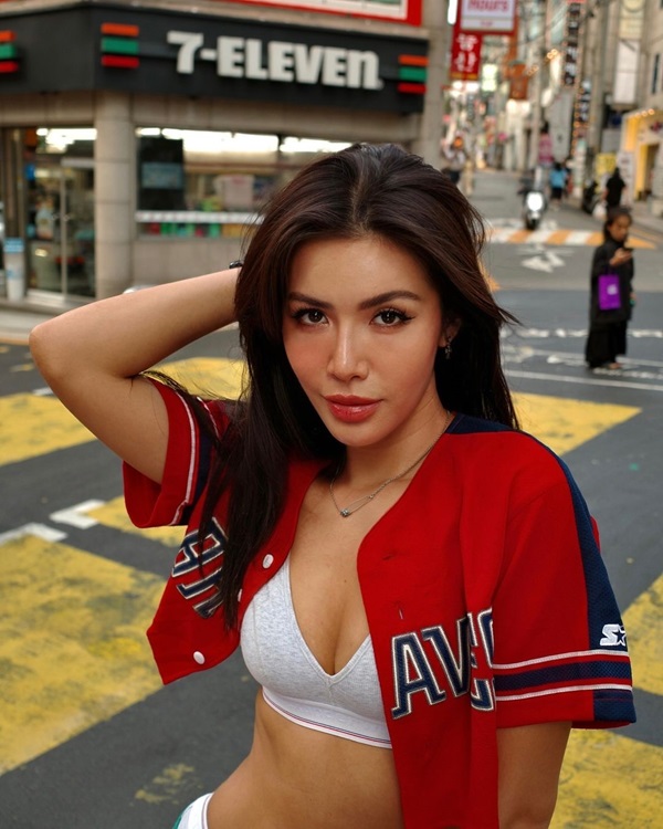  ảnh Minh Tú sexy 4