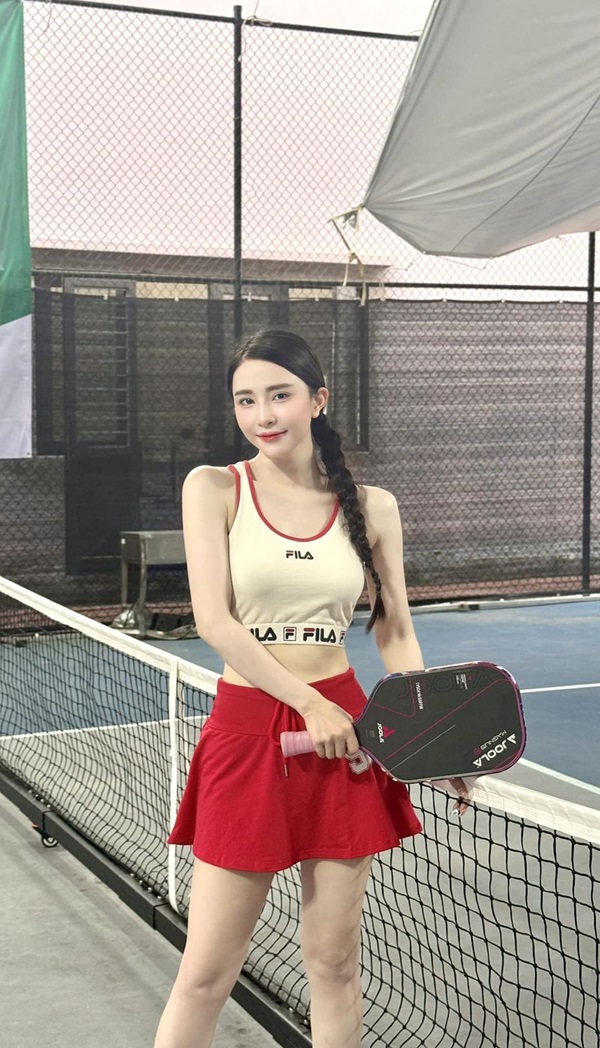 diễn viên Quỳnh Nha pickleball 4