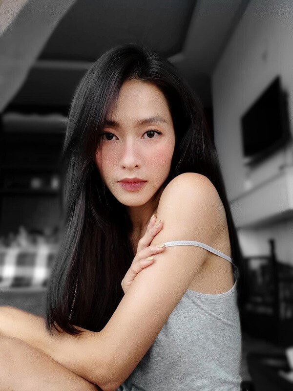 khả ngân sexy 2