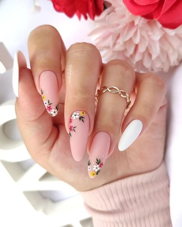 mẫu nail màu hồng pastel 2