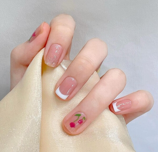 Mẫu nail xinh đơn giản 4