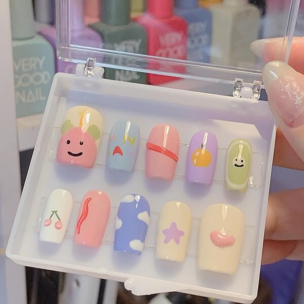 Mẫu nail box  3