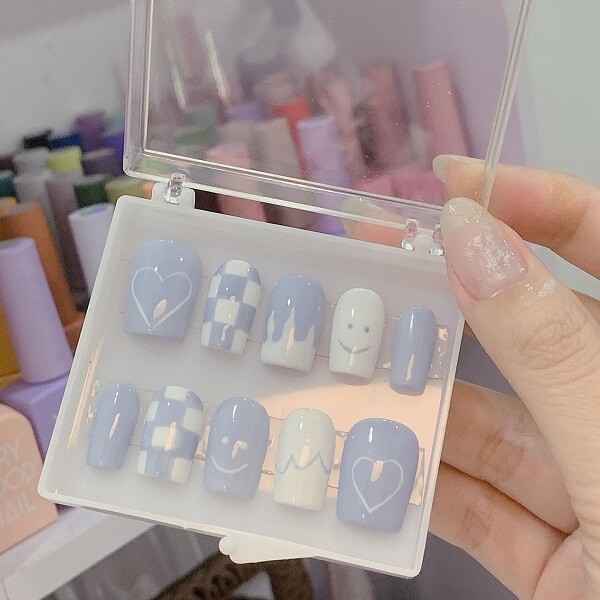 Mẫu nail box  4