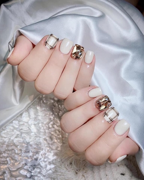 mẫu nail đơn giản cho học sinh 3