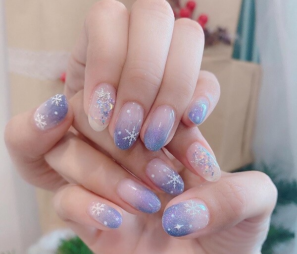 Nail màu tím 4