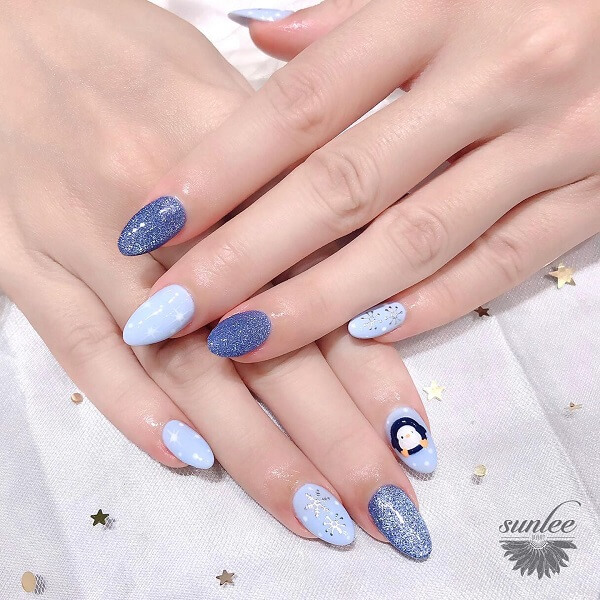 nail màu xanh pastel 7