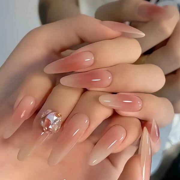 nail nhẹ nhàng sang chảnh 4