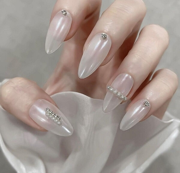 Nail tráng gương ngọc trai 7