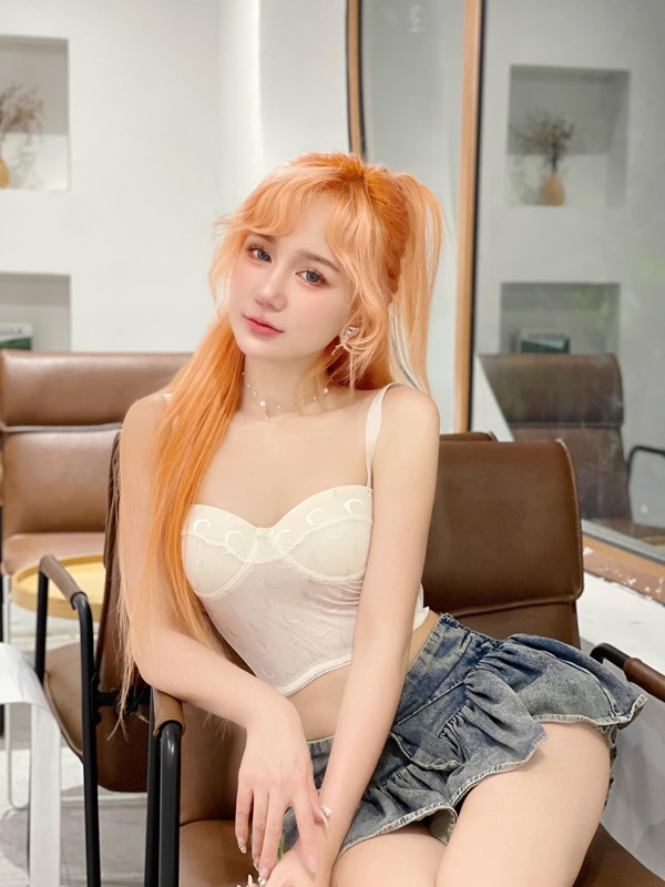 Phan Hoàng Thiên Thy sexy 21