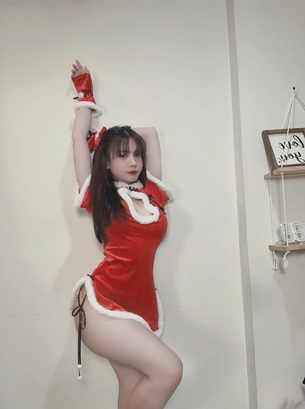 ảnh Trương Khả Di sexy 14