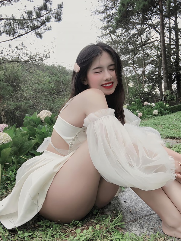 ảnh Trương Khả Di sexy 19