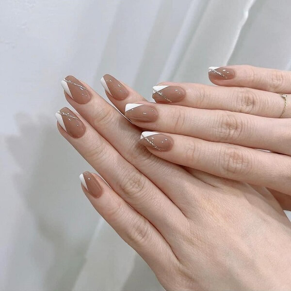 Mẫu nail màu nâu 9