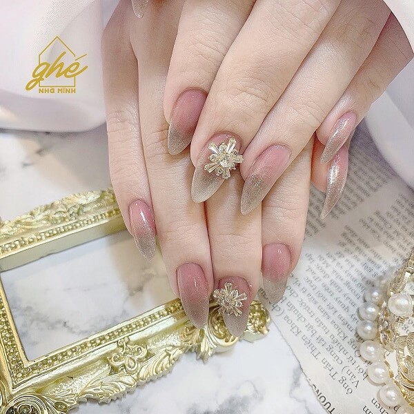 Mẫu nail vintage 4