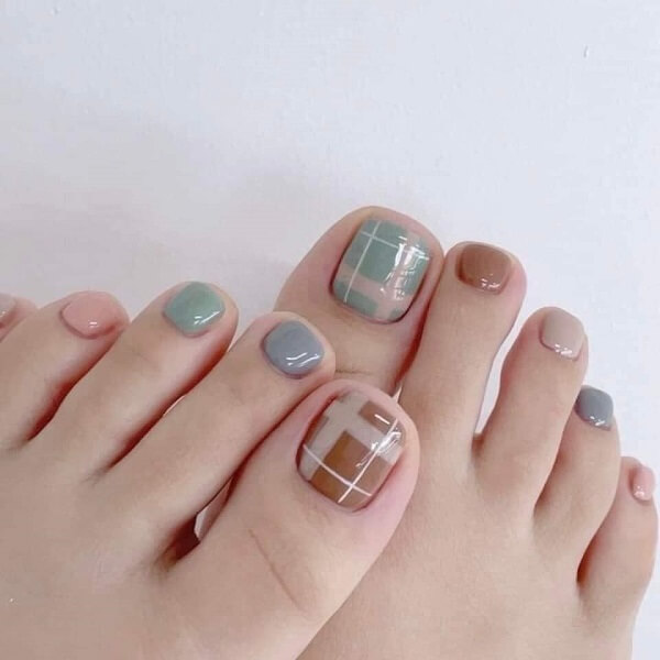 Mẫu nail caro 1