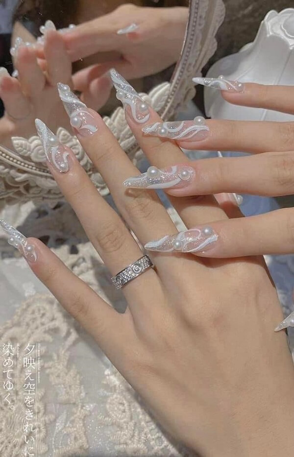 mẫu nail kim tuyến 3