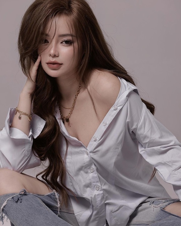 Quỳnh Na sexy 5