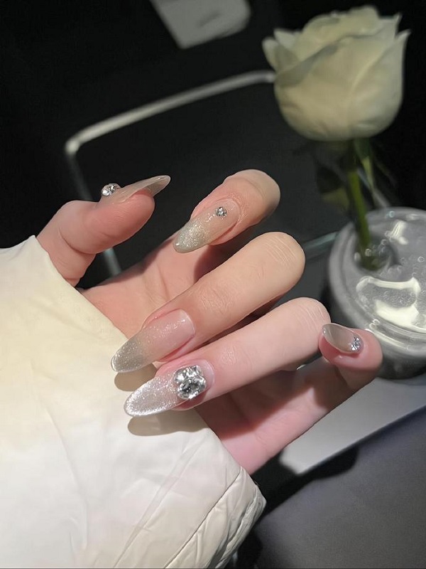 Mẫu nail sang chảnh 2