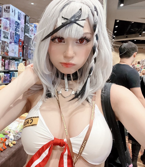 Ảnh Sakamata Chlo cosplay 4