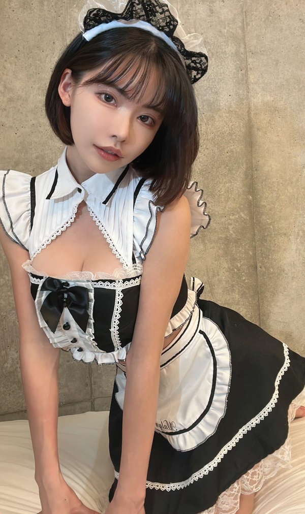 Ảnh Eimi Fukada sexy 10