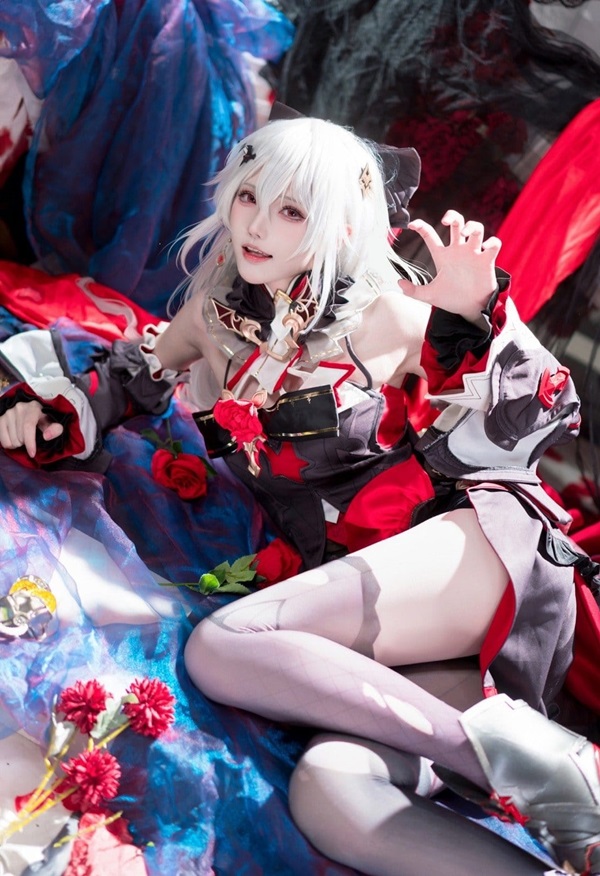 Ảnh gái xinh cosplay 38