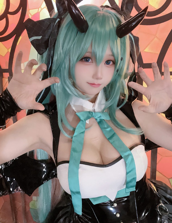 Ảnh gái xinh cosplay 54