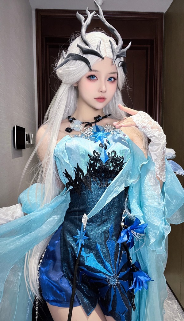 Ảnh gái xinh cosplay 71