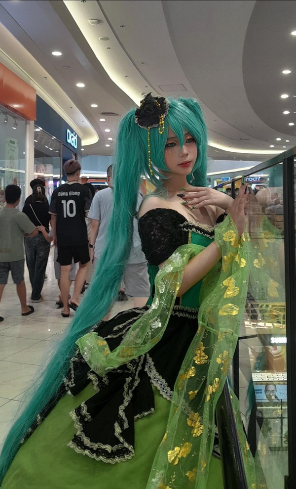 Ảnh cosplay Hatsune Miku 36