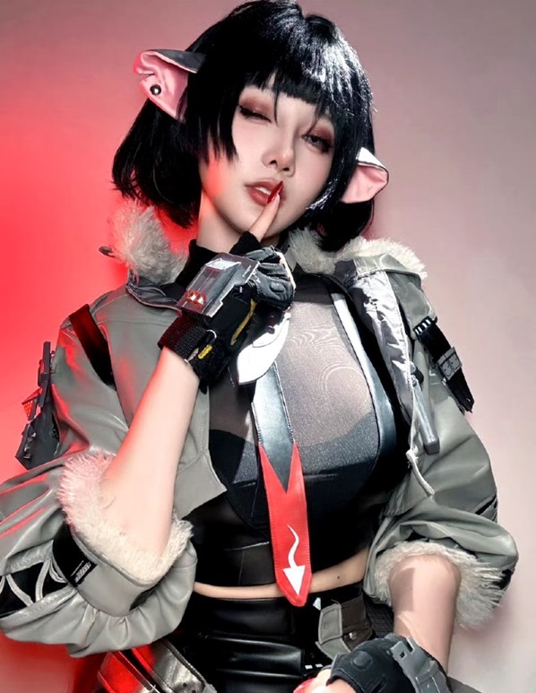 Ảnh cosplay Jane Doe 10