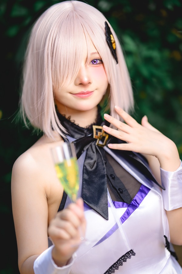 Ảnh Mash Kyrielight cosplay 10