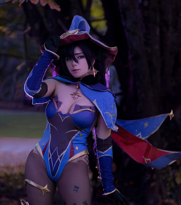 Ảnh Mona cosplay 19