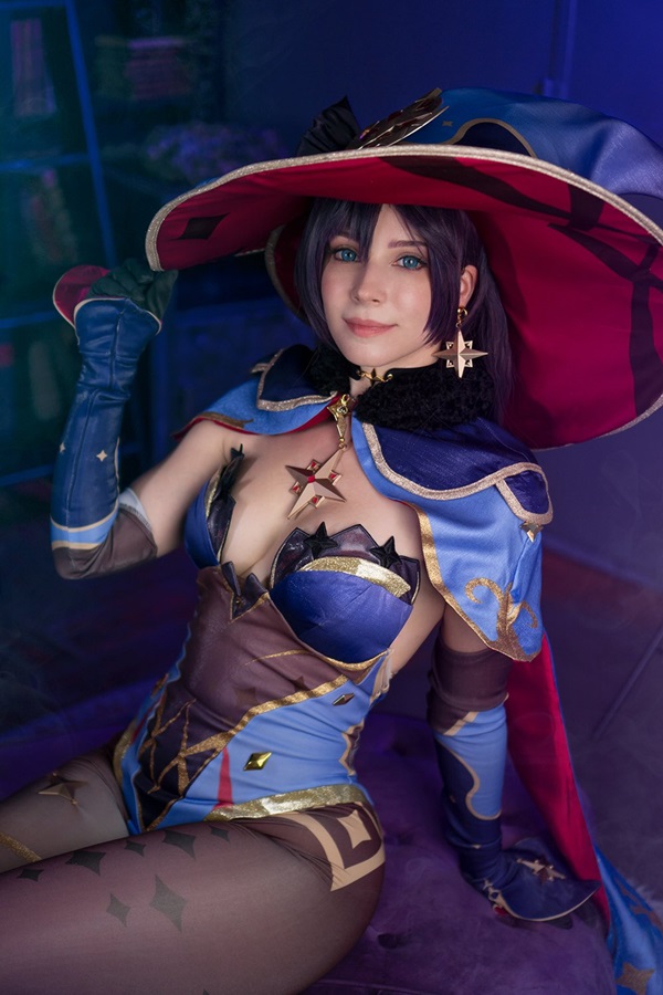 Ảnh Mona cosplay 23