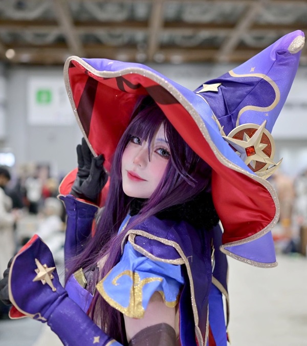 Ảnh Mona cosplay 37