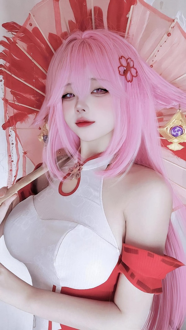 Ảnh Yae Miko cosplay 11