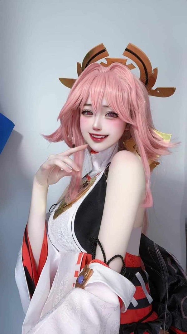 Ảnh Yae Miko cosplay 33